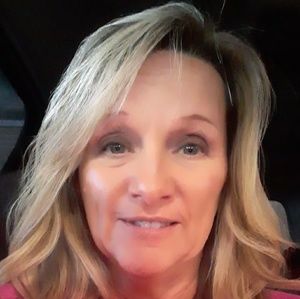 Meet your Posher, Annette